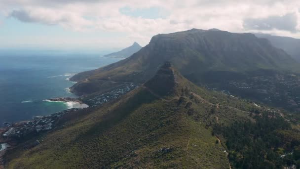 Panorama Luftaufnahme Von Llandudno Little Lion Head Judas Peak Table — Stockvideo