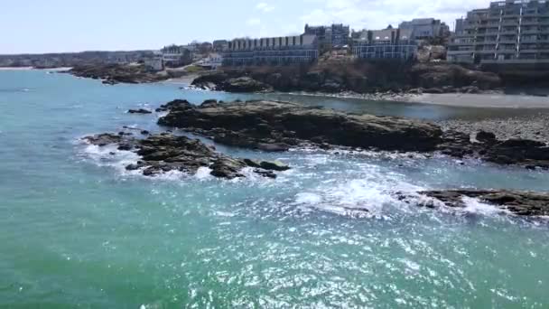 Gentle Waves Crashing Big Rocks Nantasket Beach Hull Massachusetts Static — Video Stock