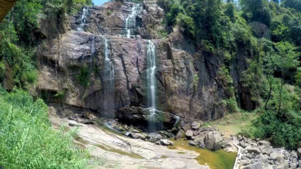 Ramboda Wasserfall Sri Lanka — Stockvideo