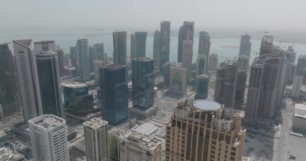 Doha Qatar Push Drone Shot Dafna — Stockvideo