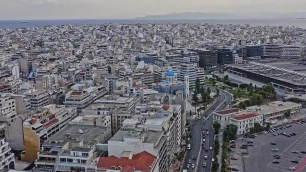 Pireas Greece Aerial V14 Low Level Flyover Idreika Neighborhood Capturing — стокове відео
