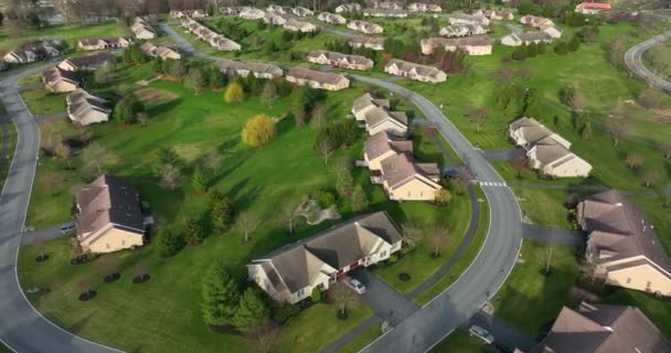 Homes American Neighborhood Community Development Aerial Tan Brown Houses Road — Stock Video