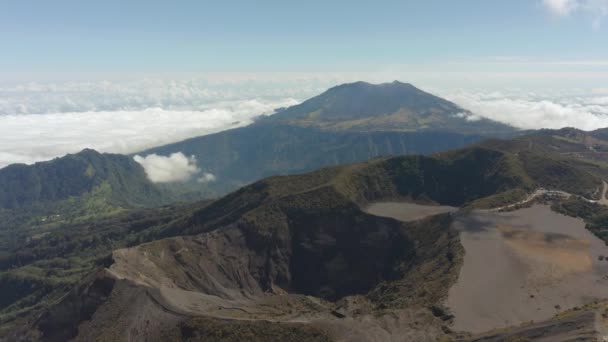 Irazu Volcano Crater Mountain Range Seen — Stockvideo