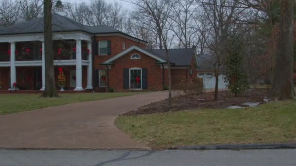 Ditembak Dari Kanan Kiri Dari Rumah Fortuna Missouri Dengan Indah — Stok Video