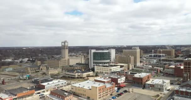 Downtown Pontiac Michigan Skyline Drone Video Moving Sideways — Stock Video