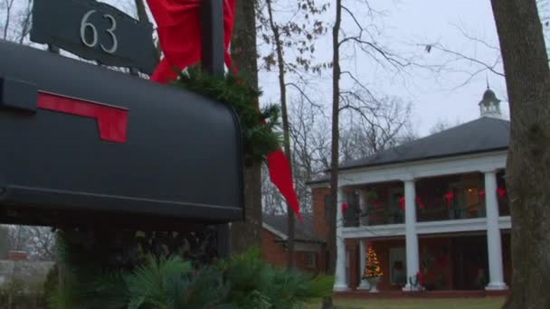 Shot Fortuna Fortuna Missouri Homestead Beautifully Decorated Red Bows Christmas — 비디오