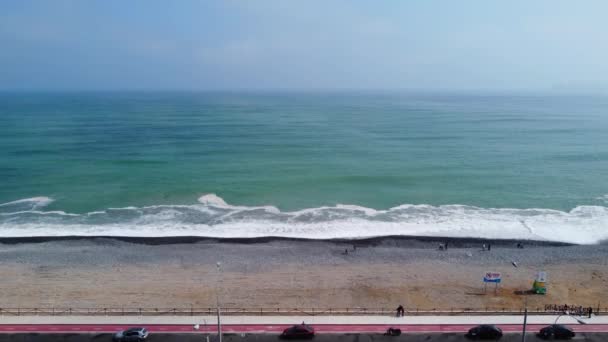 Drone Footage Rocky Beach Lima Peru Shot Consists Slowly Flying — Stock Video