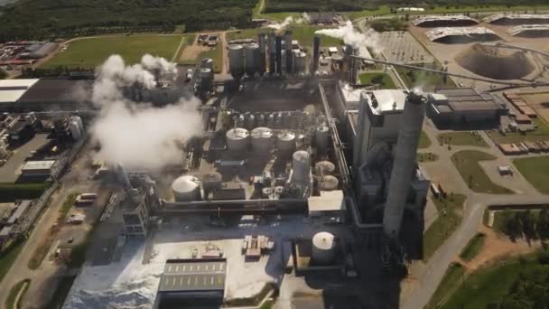 Smoke Pollution Paper Mill Factory Rotating Aerial View — стоковое видео