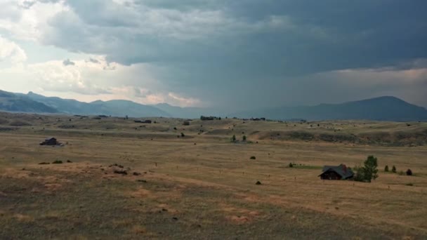 Onward Moving Aerial Shot Paradise Valley Yellowstone River Southwestern Montana — Vídeo de Stock