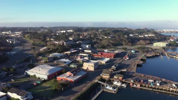 Bandon Oregon Coast Drone Old Town Marina Cold Morning — Vídeos de Stock