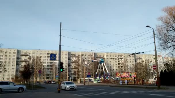 Unterhaltsame Fahrt Der Kleinstadt Purvciems Riga Lettland — Stockvideo