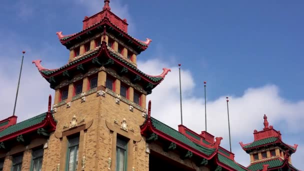 Timelapse Της Κινεζικής Οροφής Κτίριο Σύννεφα — Αρχείο Βίντεο