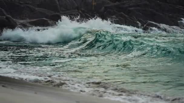 Powerful Waves Crashing Rocks Spilling Sandy Beach Slow Motion Close — Stock Video