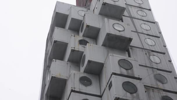 Decaying Nakagin Capsule Tower Ginza Tokyo — Wideo stockowe