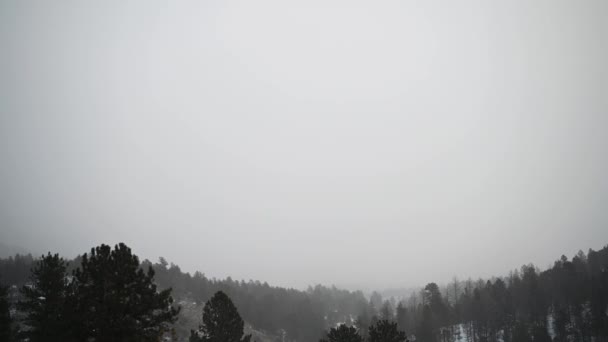 Zware Sneeuwstorm Colorado Blokkeert Het Uitzicht Rocky Mountains Statisch — Stockvideo