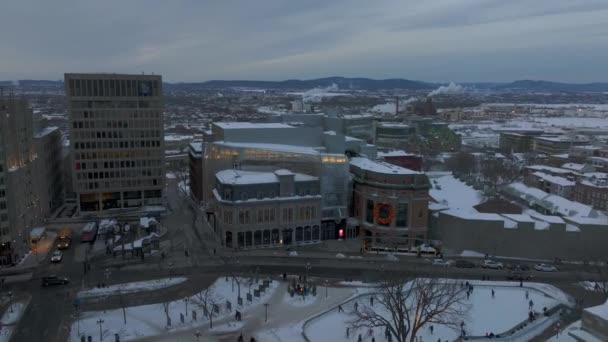 Aerial View Diamant Theater Ice Skating Rink Sunset Christmas Season — Vídeos de Stock