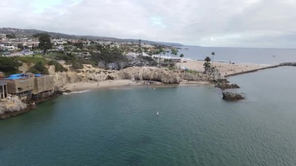 Volando Sobre Hermosa Playa Arena Blanca — Vídeo de stock