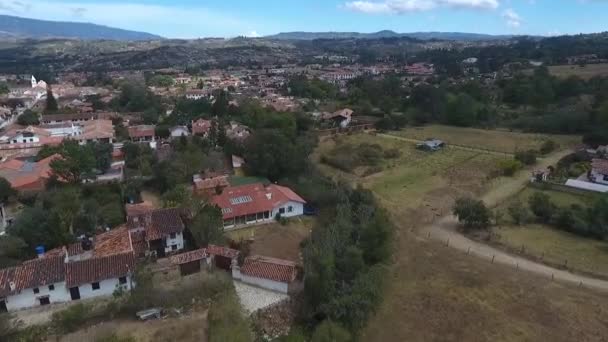 Paisaje Colombiano Vuelo Con Drones Recorrido Por Pueblo — Vídeos de Stock