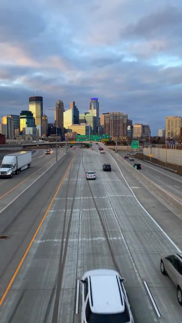 Vertical Footage Minneapolis Mpls Widok Panoramę Miasta Minnesota — Wideo stockowe