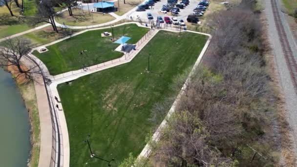 Luchtfoto Van Kastle Unity Park Highland Village Texas — Stockvideo