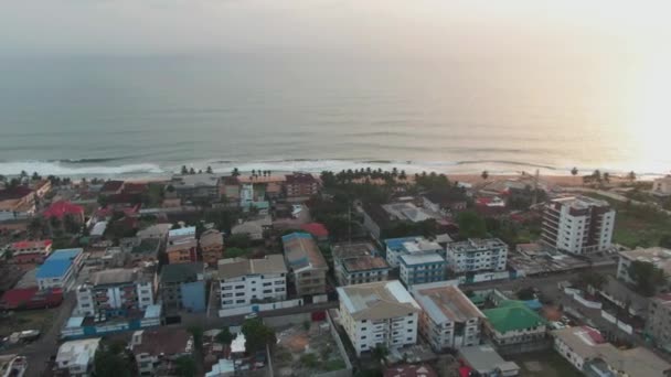Solnedgång Ovanför Centrala Monrovia Liberia — Stockvideo