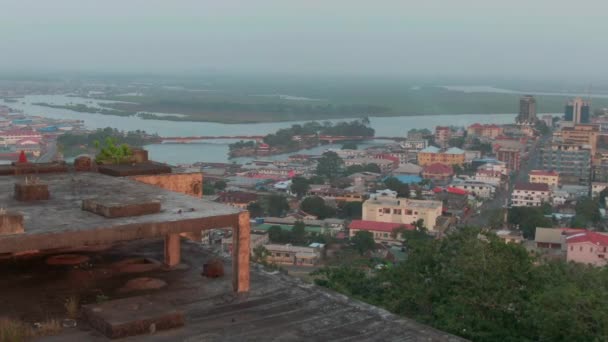 West Point Και Αστικό Τοπίο Της Κεντρικής Monrovia Δει Από — Αρχείο Βίντεο