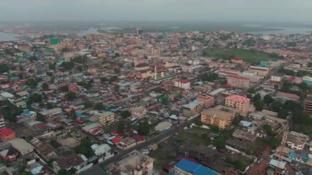 Ηλιοβασίλεμα Πάνω Από Την Περιοχή Mamba Point Στη Μονρόβια Λιβερία — Αρχείο Βίντεο