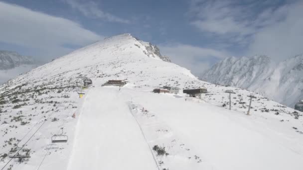 Aerial Flying Ski Resort Slovakia Reveal Snow Covered Mountains Establishing — Video Stock