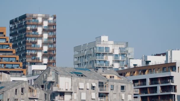 Oslo Barcode Hoge Gebouwen Skyline Met Moderne Architectuur Blauwe Luchten — Stockvideo