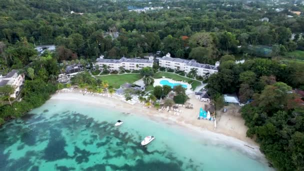 Aerial View Beach Jamaican Resort Boats Pool — Wideo stockowe