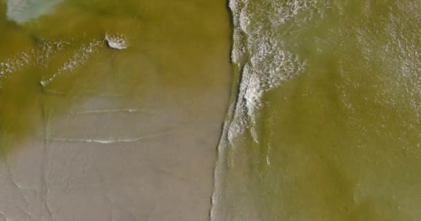 Birds Eye View Water Waves Washing Ashore Lagoon Beach Cape — Stock videók