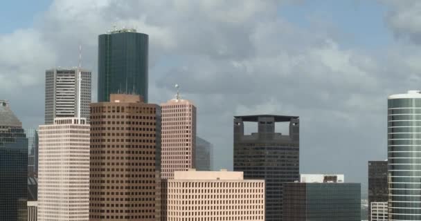 Panning Shot Grattacielo Nel Centro Houston — Video Stock