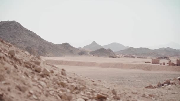 Aerial View Drone Flying Massive Sand Dunes Covered Thick Fog — Wideo stockowe