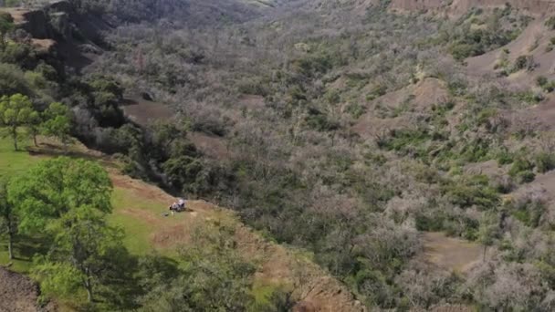 飞越加利福尼亚桌山生态保护区 — 图库视频影像