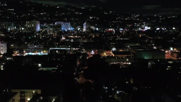 Antenne Über West Hollywood Bei Nacht Mit Blick Auf Hollywood — Stockvideo
