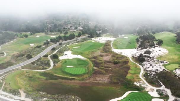 Scénický Výhled Golfové Hřiště Monterey Bay Pobřeží Tichého Oceánu Letecký — Stock video