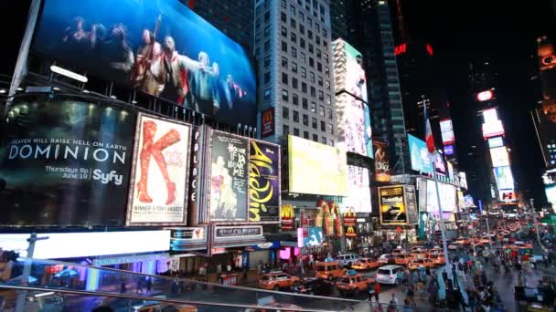 Manhattan New York Taki Time Square Aydınlatılmış Reklamlar — Stok video