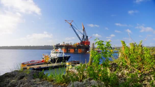 Balder Platform Egy Mélyvízi Építkezési Hajó Dolgozik Víz Caracasbaai Curacao — Stock videók