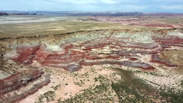 Vista Panorâmica Colinas Coloridas Bentonite Perto Hanksville Utah Drone Aéreo — Vídeo de Stock