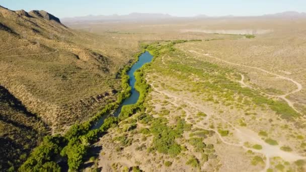 Alta Definizione Drone Video Delle Montagne Spiagge Cactus Immobili Diga — Video Stock