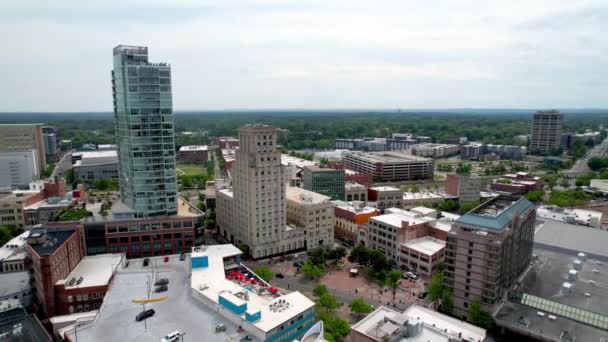 Aerial Wide Shot Orbiting Durham North Carolina Skyline — Video
