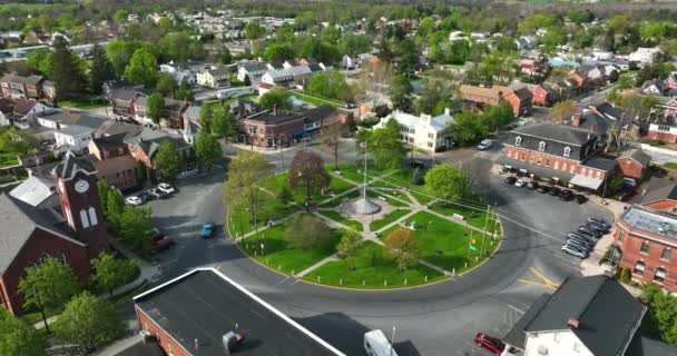 Town Usa American Flag Waving Breeze Historic Rising Aerial Reveal — Stock Video