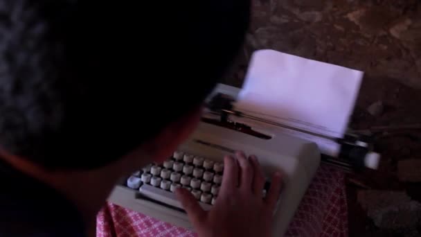 Closeup Vintage Typewriter Man Hands Typing Write White Paper Document — Video Stock