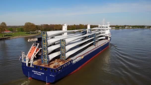 Eliche Eoliche Turbina Trasportate Navi Carico Lungo Oude Maas Colpo — Video Stock