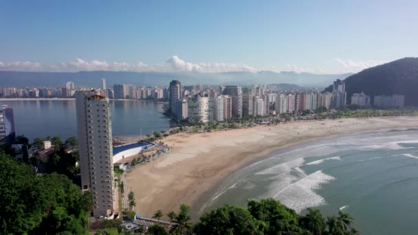 Sao Vincente Brasilien Utsikt Över Stranden Vågor Och Blått Vatten — Stockvideo
