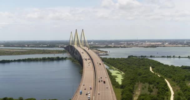 Zřízení Záběru Mostu Freda Hartmana Baytownu Texasu — Stock video