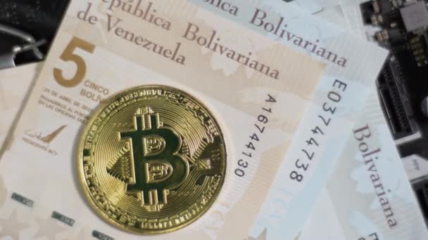 Bitcoin Efectivo Bolívar Bolívar Digital Venezuela Facturas Rotan Placa Circuito — Vídeos de Stock
