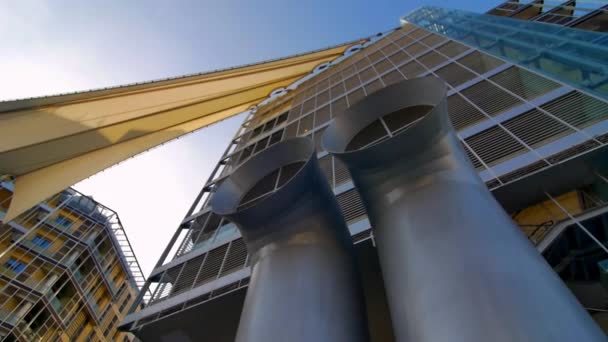 Groothoekfoto Van Onderen Naar Boven Gericht Van Een Winkelcentrum Amman — Stockvideo