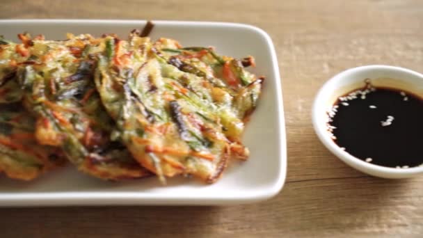 Pajeon或Korean Pancake或Korean Pizza Korean Traditional Food Style — 图库视频影像