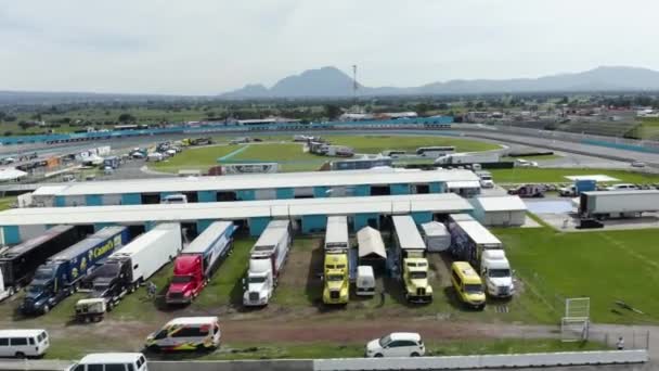 Aerial View Sports Cars Racing Aima Racetrack Puebla Mexico — ストック動画